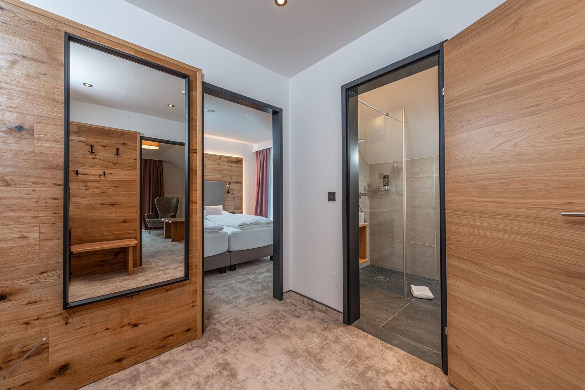 Stadtvilla Schladming Boutiquehotel Екстер'єр фото