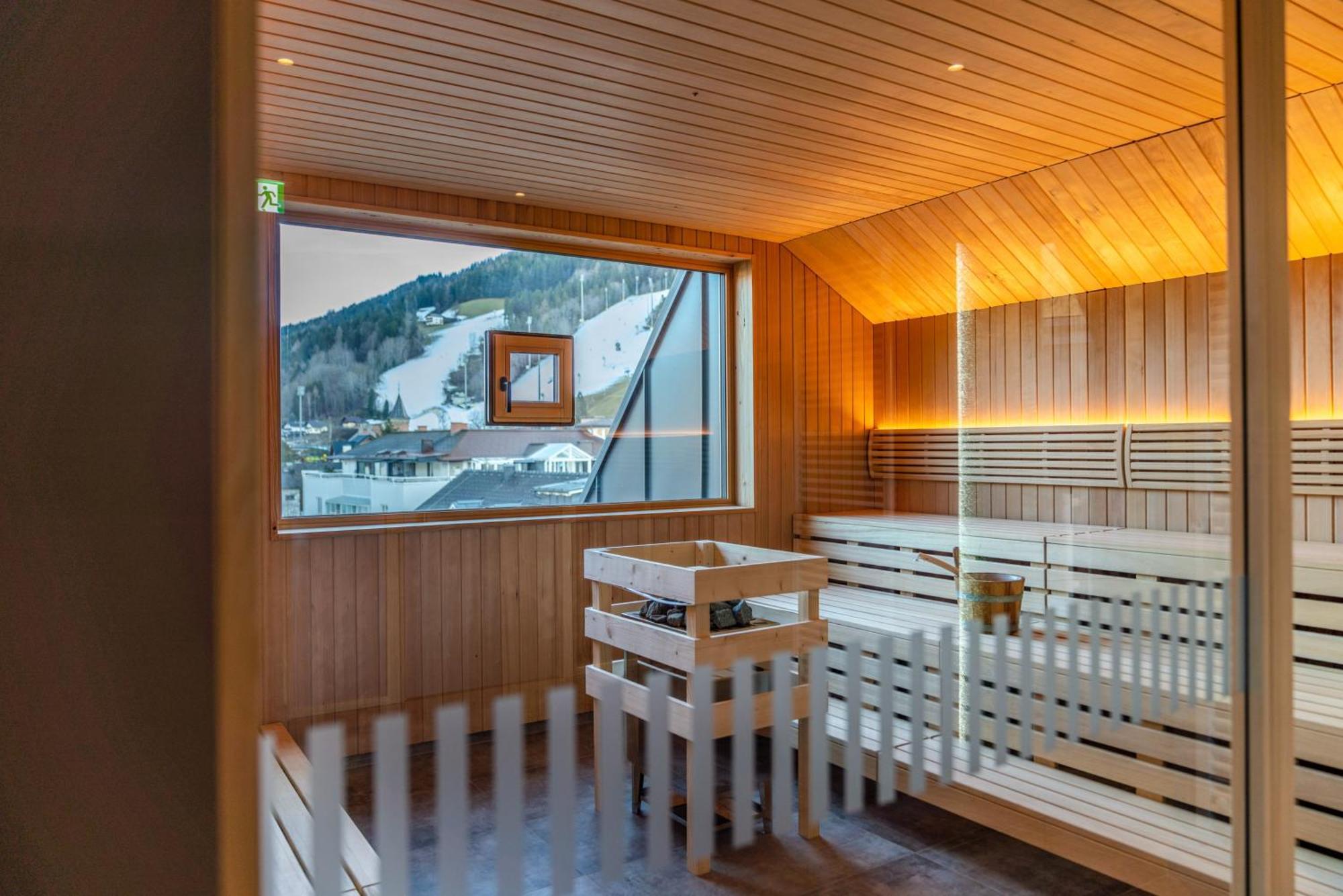Stadtvilla Schladming Boutiquehotel Екстер'єр фото