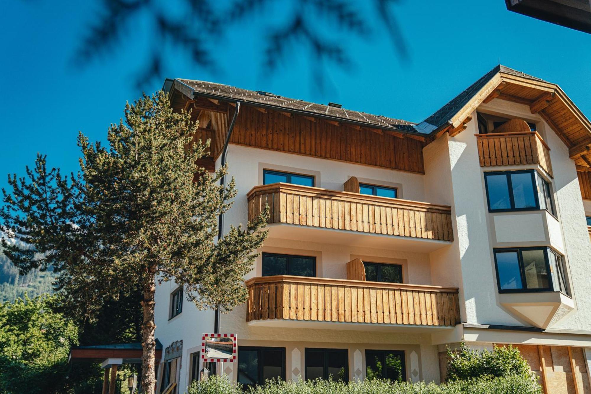 Stadtvilla Schladming Boutiquehotel Екстер'єр фото